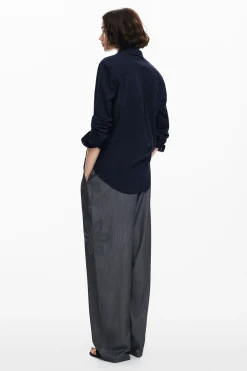 Plain shirt