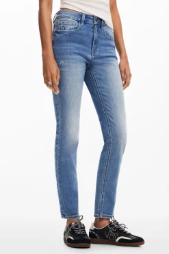 Plain skinny jeans