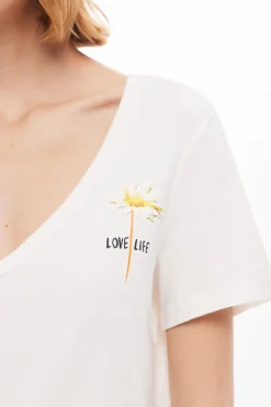 Plain T-shirt with message