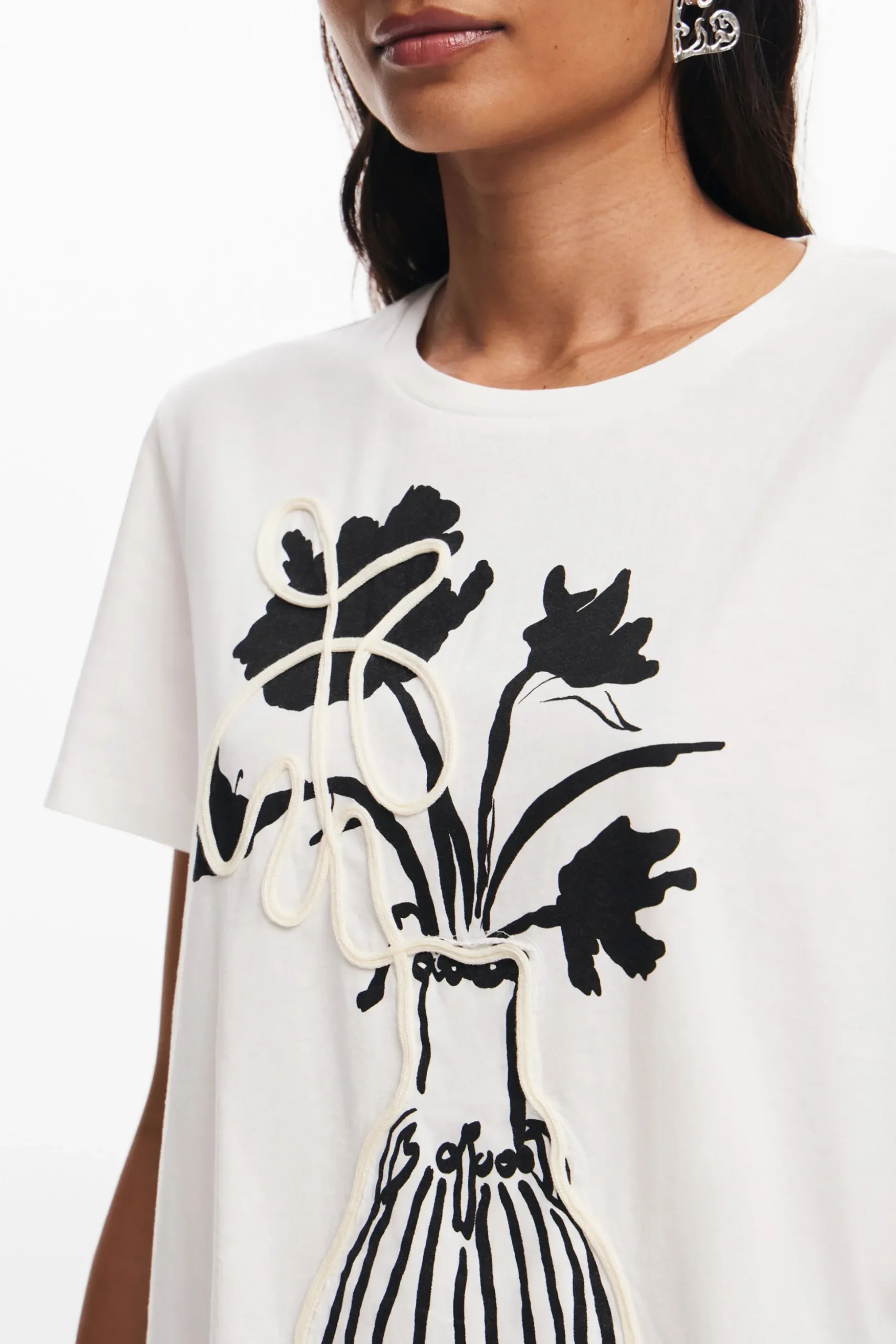 Plain vase T-shirt