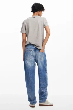 Plain vase T-shirt