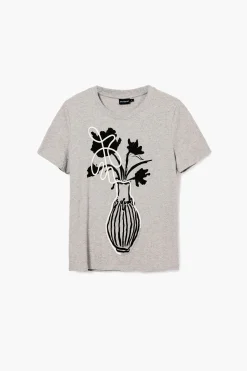 Plain vase T-shirt