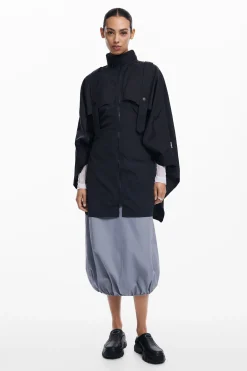 Poncho pocket