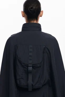 Poncho pocket