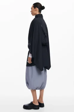 Poncho pocket