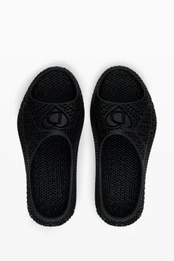 Rubber sandal