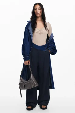 Ruched neckline T-shirt