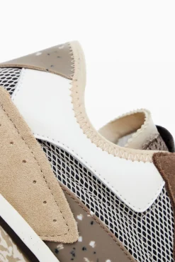 Runner patch sneakers