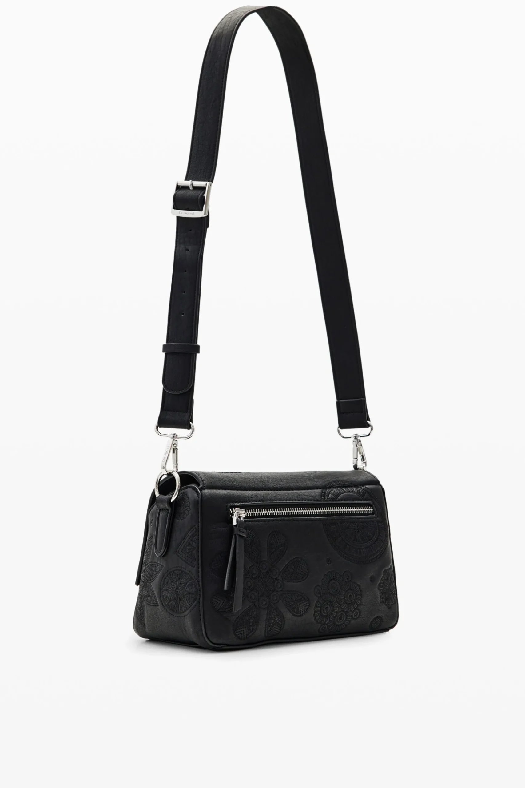 S embroidered studs bag