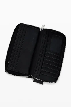 S wallet with waves