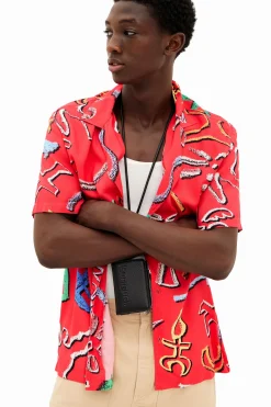 Shirt with artistic motifs