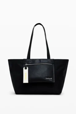 Shopper bag with pocket