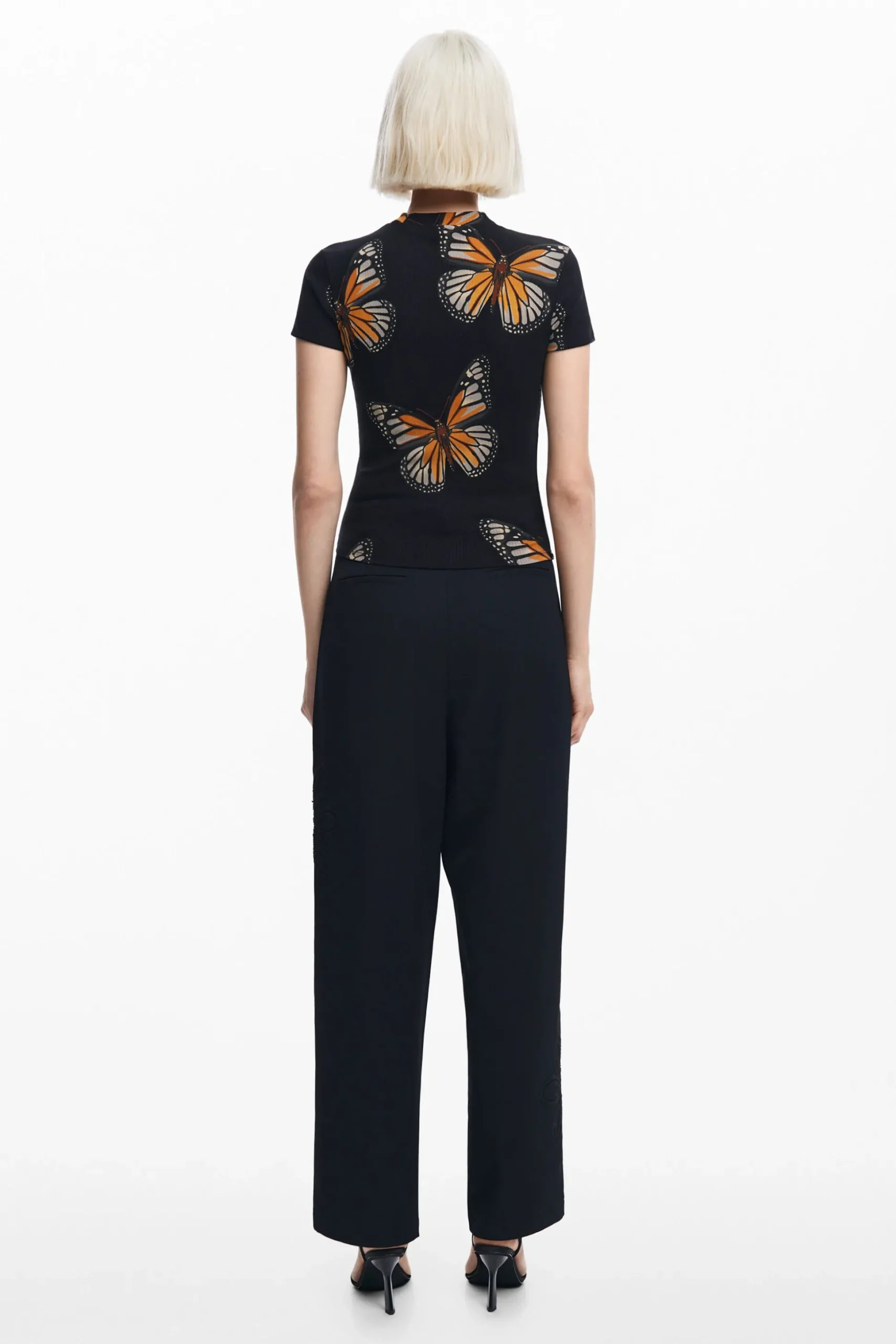 Short-sleeve butterfly T-shirt