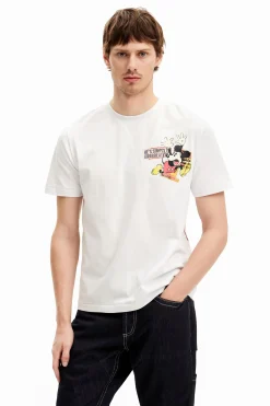 Short-sleeved Mickey Mouse t-shirt with a phrase.
