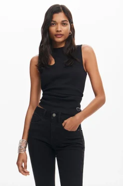 Slim denim jeans