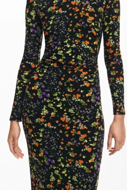 Slim floral dress