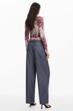 Straight long pants