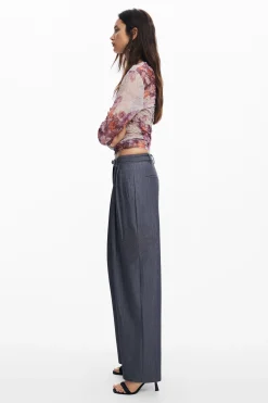 Straight long pants