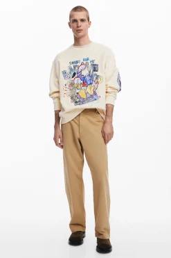 Sweatshirt