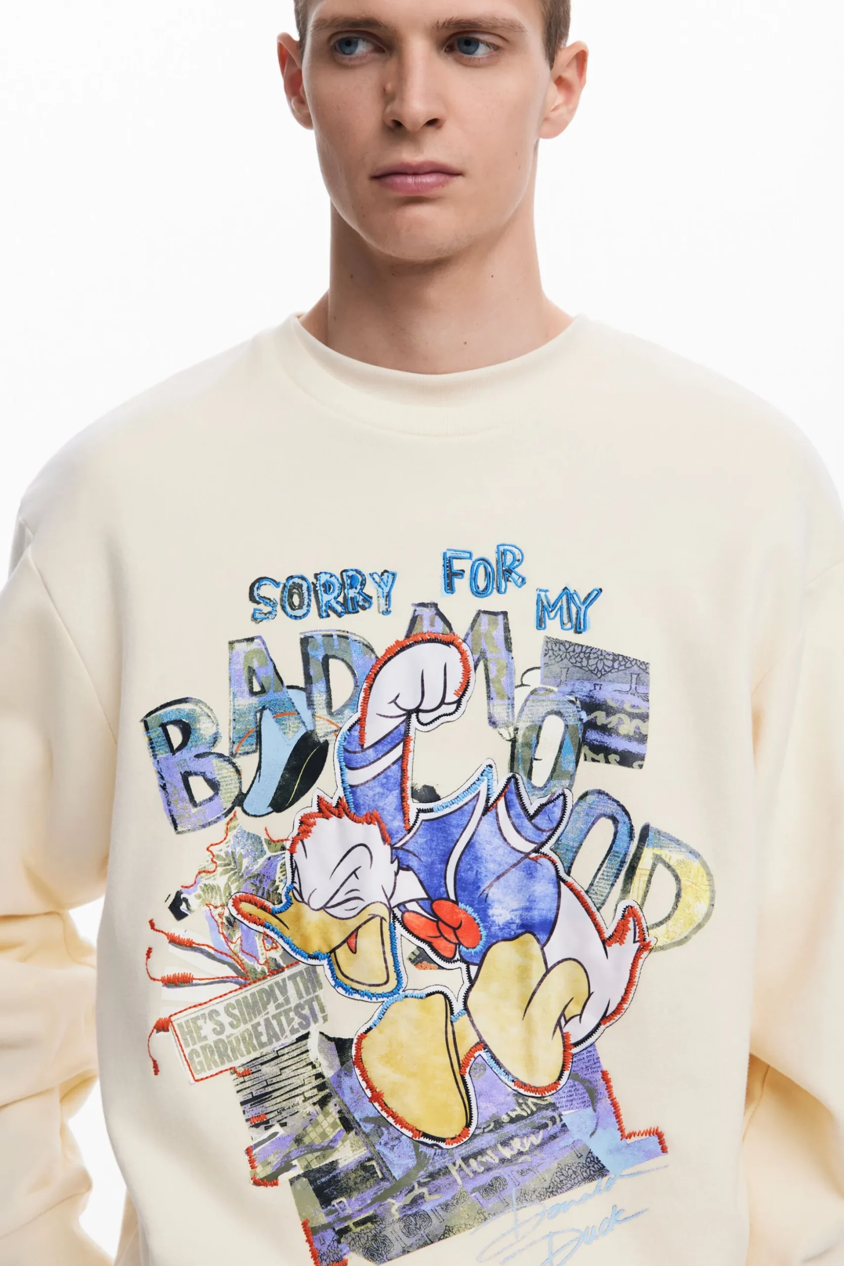 Sweatshirt