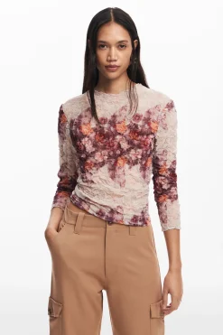 Textured floral blouse