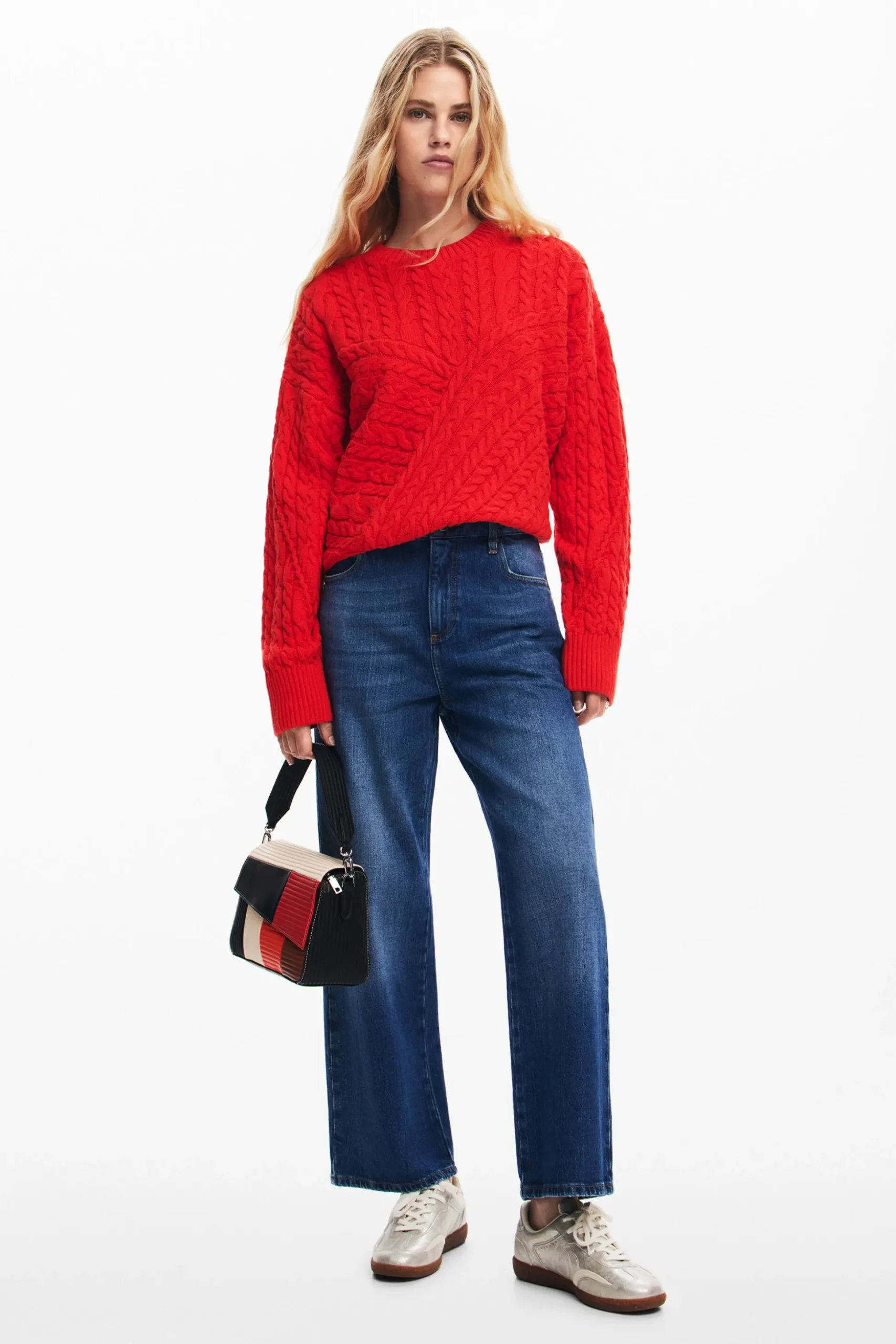 Textured handbag