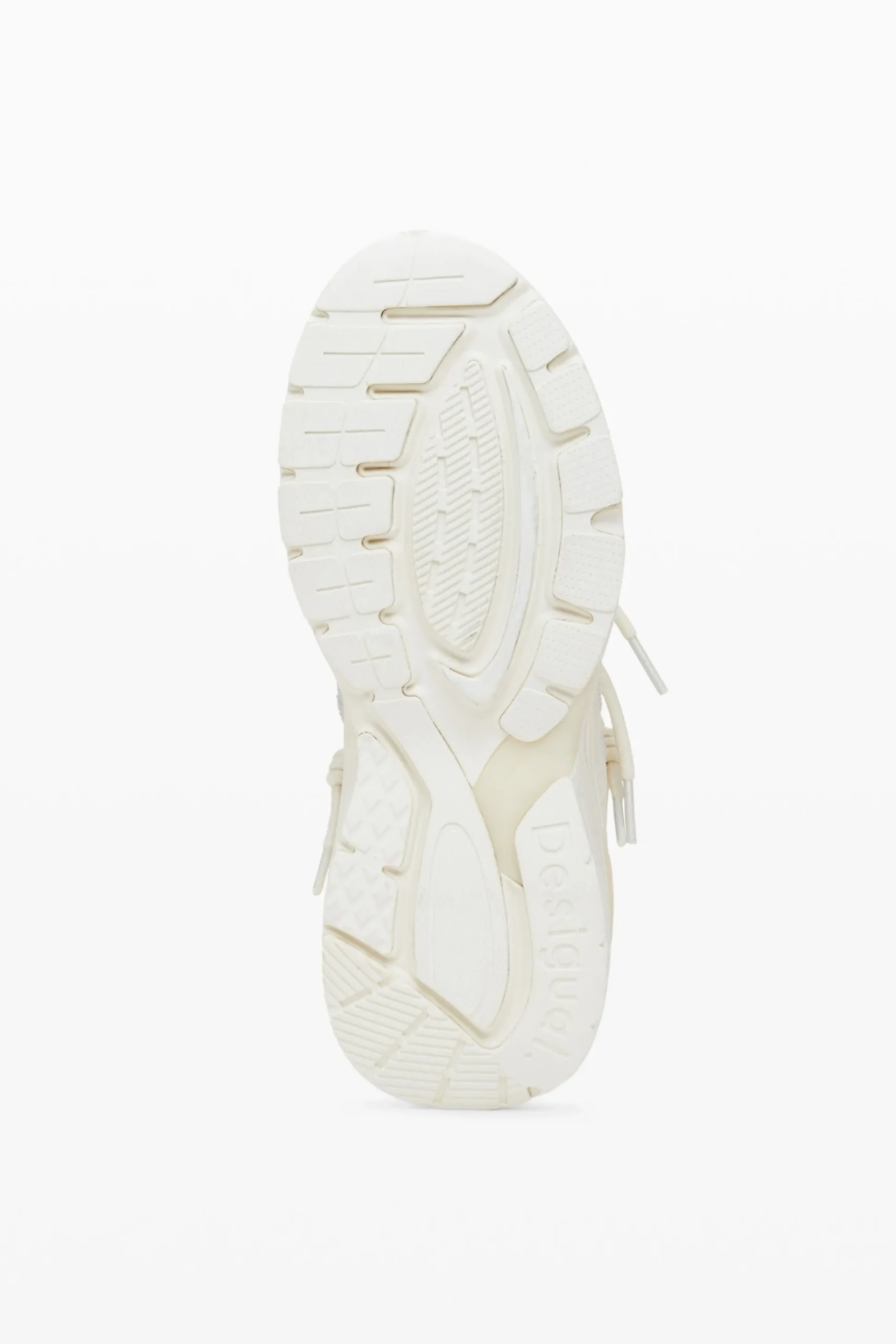Trekking runner sneakers