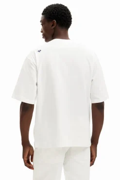 T-shirt with central patch