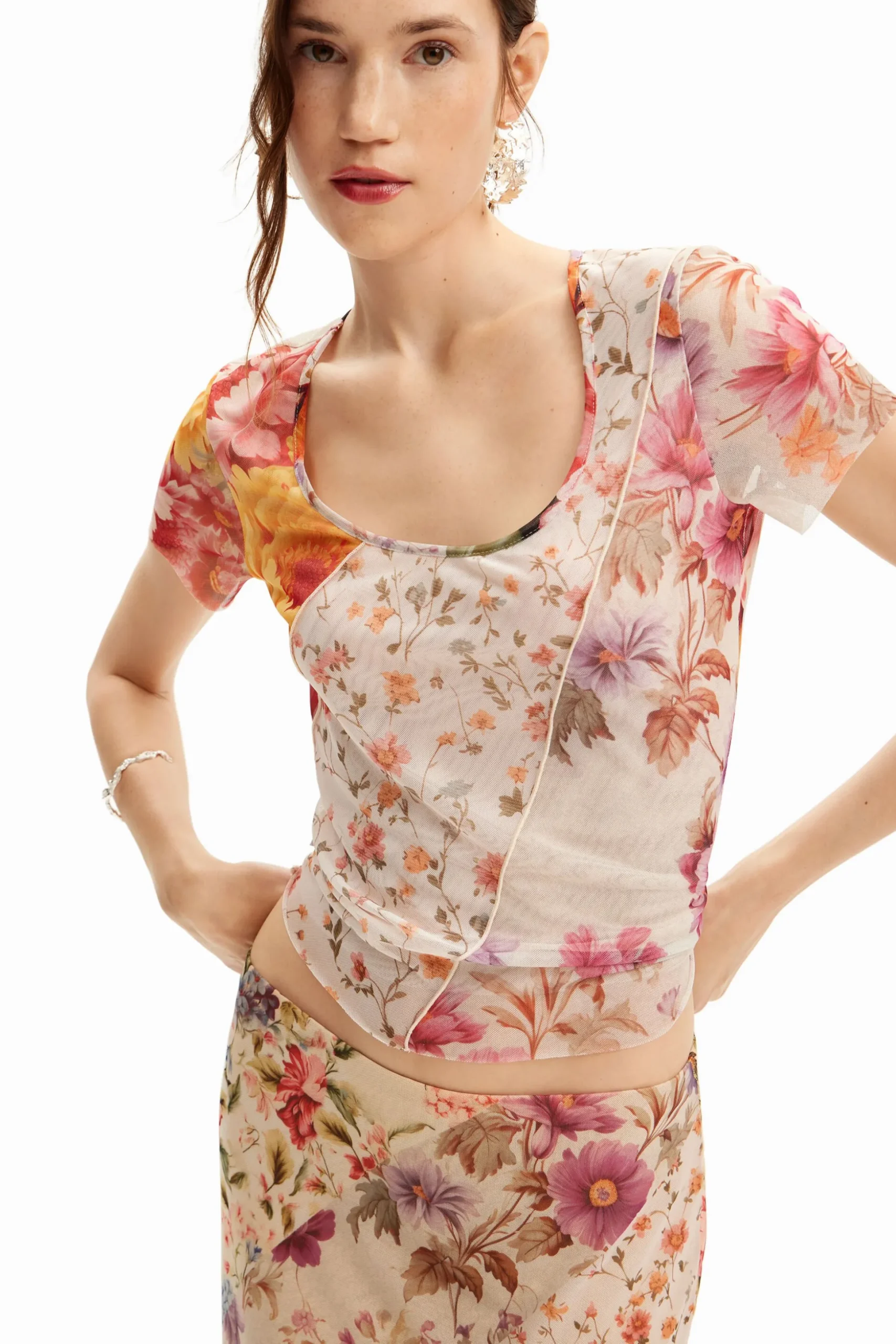 Tulle flower T-shirt