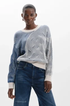 Two-tone knit sweater