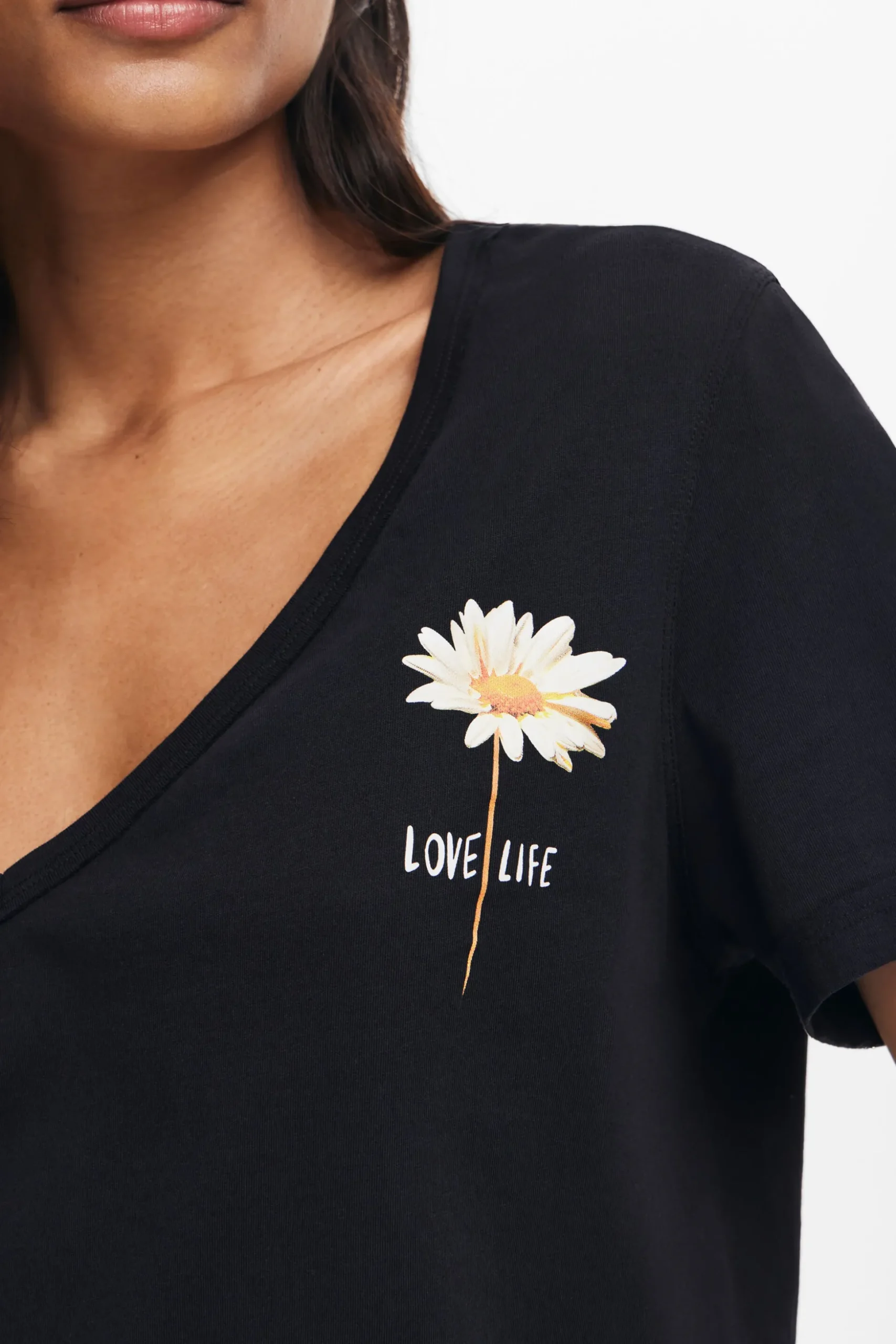 V-neck floral T-shirt