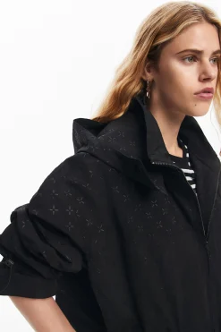 Waterproof parka hood