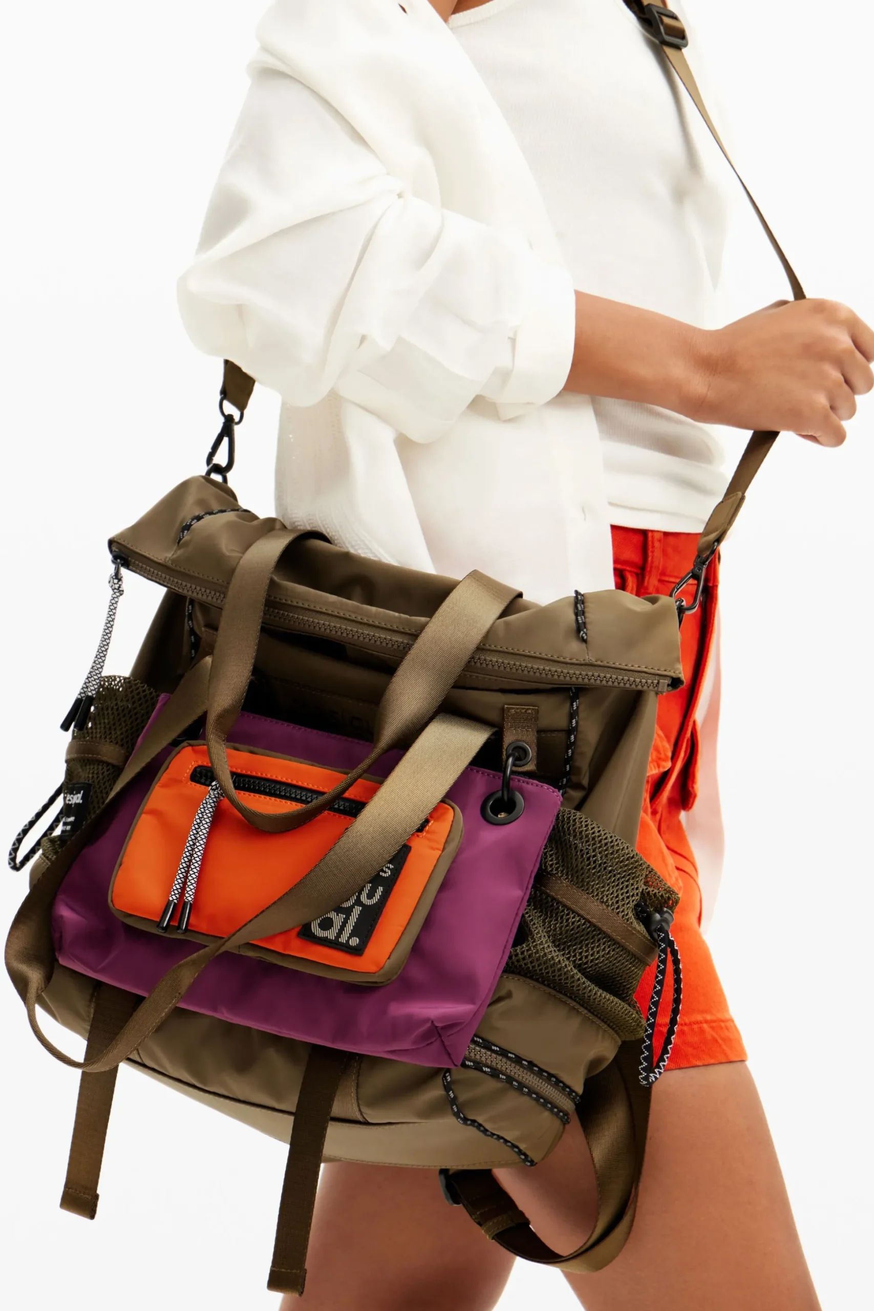 XL multi-position Voyager backpack