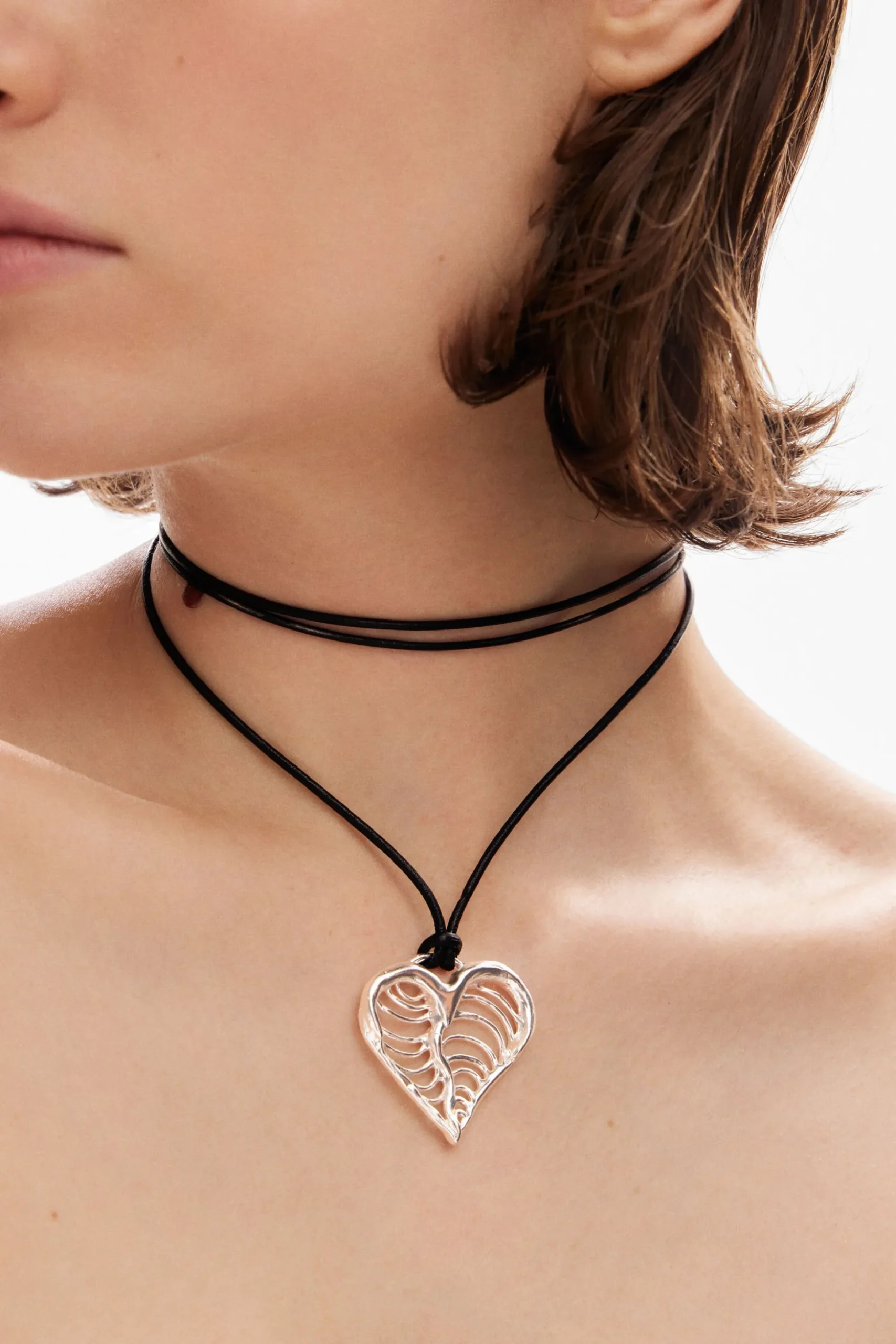 Zalio cord silver-plated heart pendant