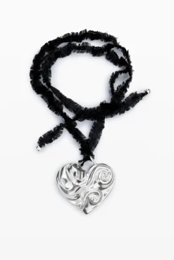 Zalio silver-plated heart pendant with ribbon
