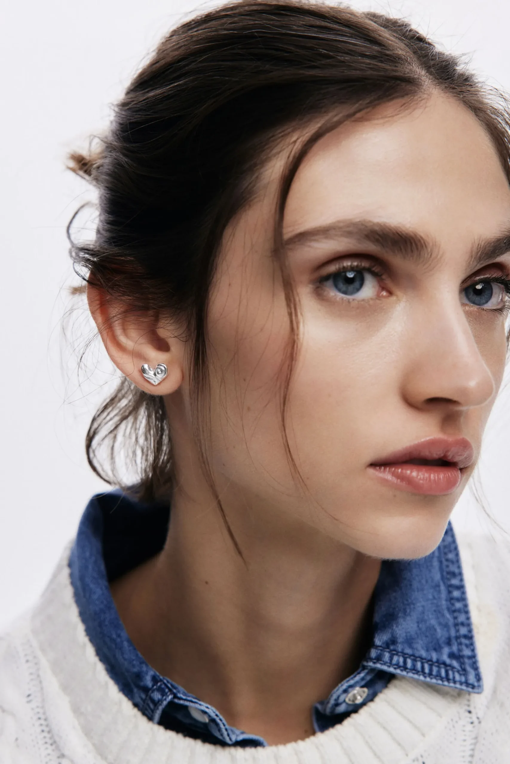 Zalio silver-plated heart stud earrings